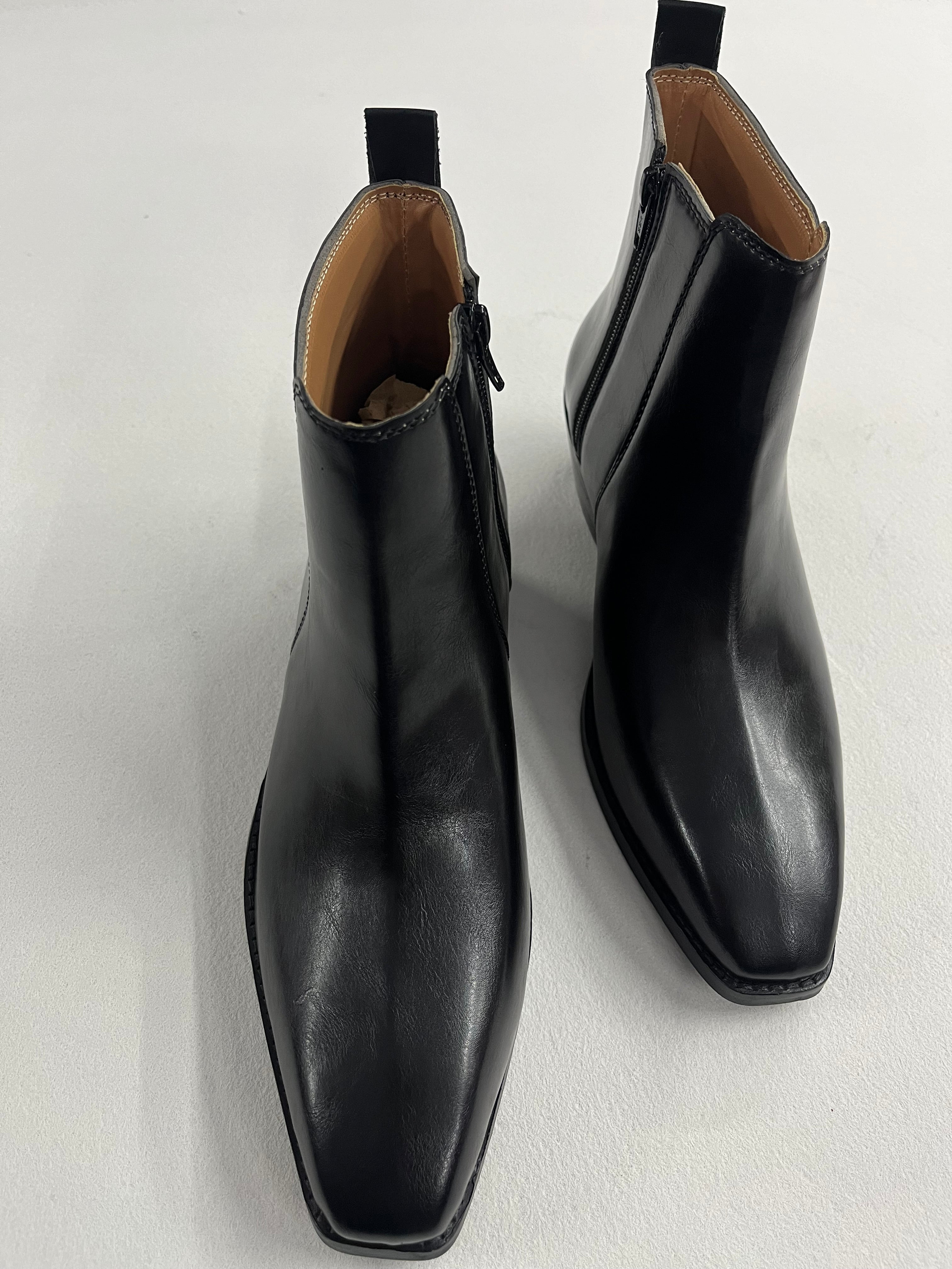 Classic Italian cut leather boots