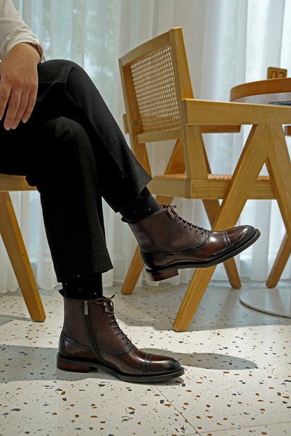 BROWN COMBAT BOOTS